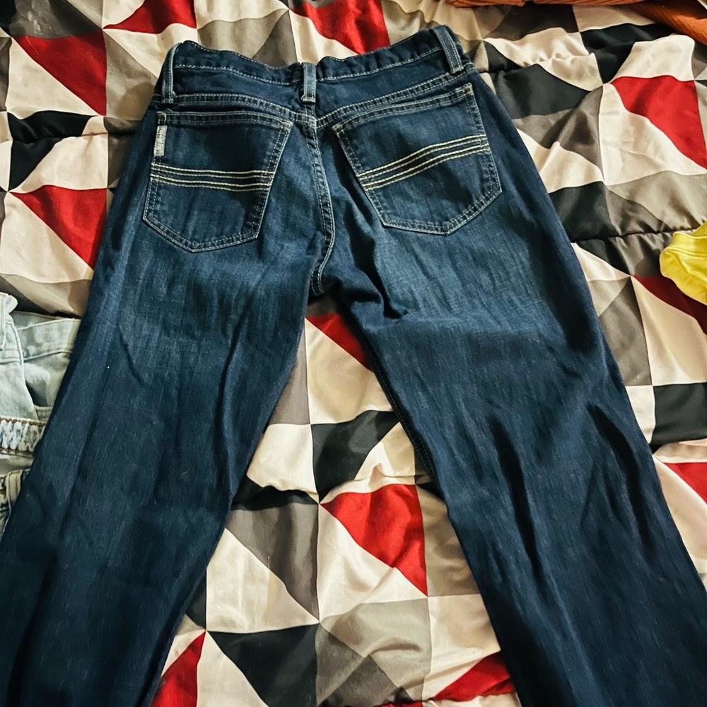 Women cinch Jeans